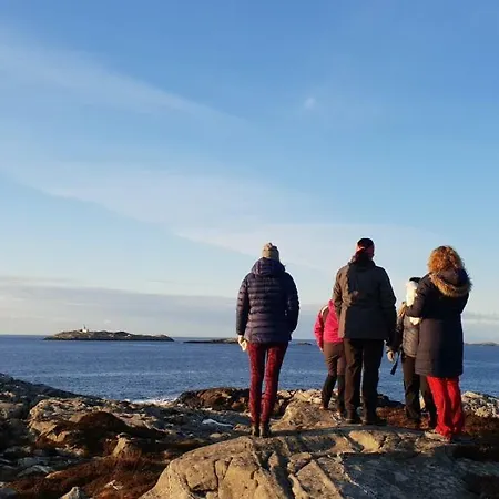 Austevoll | Skansen - Holiday Feriehus *