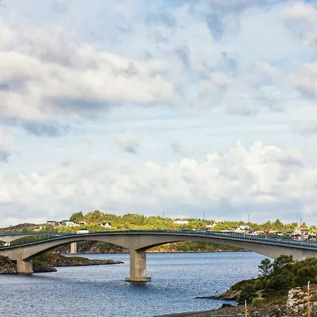 Austevoll | Skansen - Holiday * Kalve